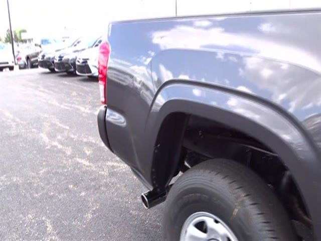 2017 Toyota Tacoma SR Access Cab